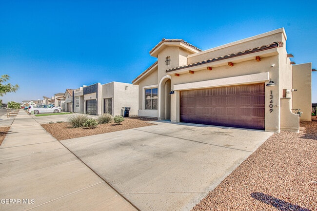 Building Photo - 13409 Carterton Ave