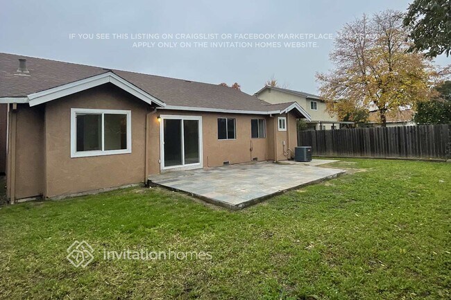 Building Photo - 7419 Skander Way