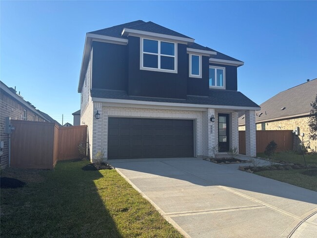 Building Photo - 5827 Linda Cv Ln