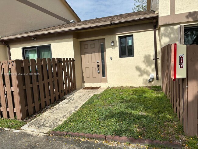 Building Photo - 2950 NW 106th Ave