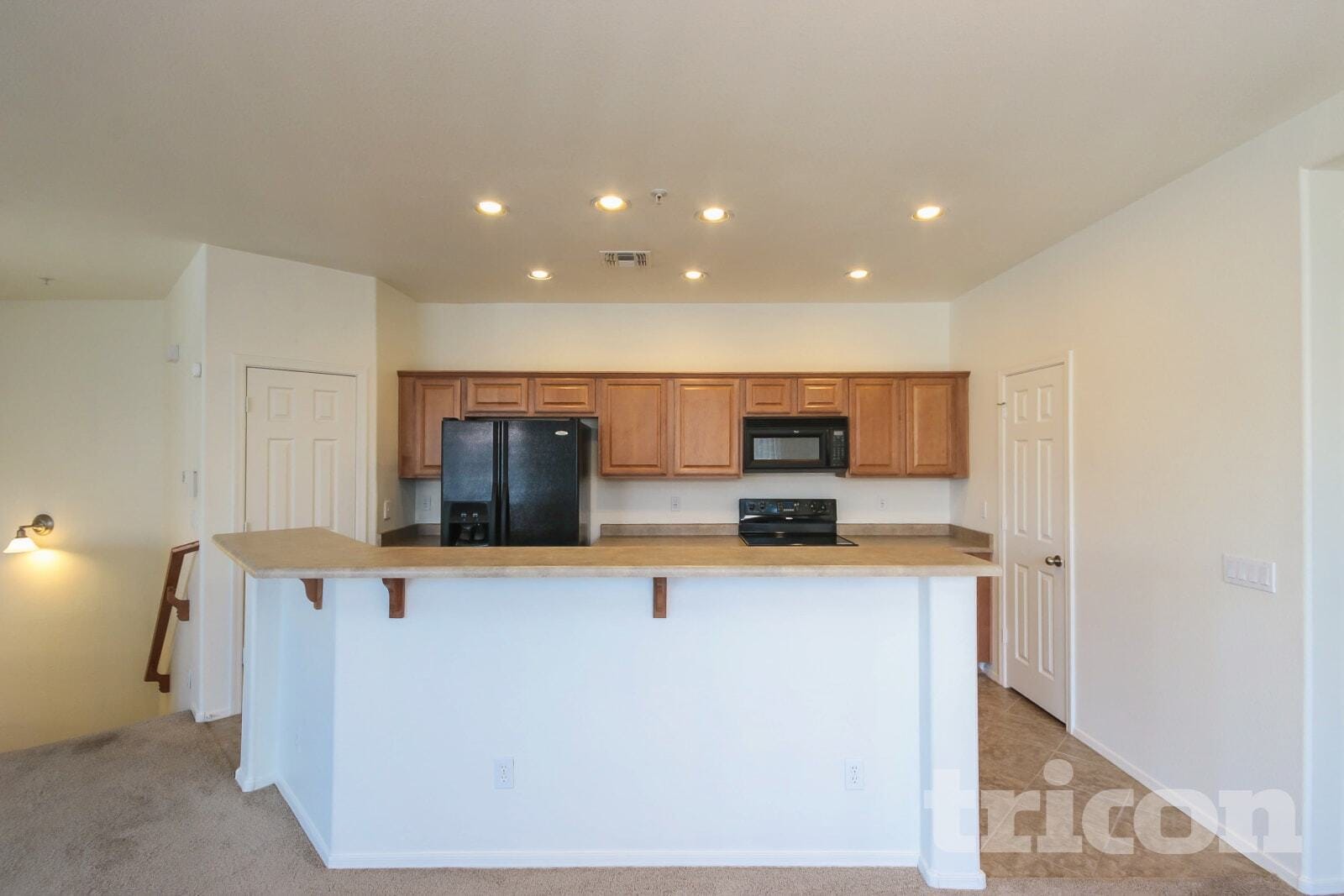 Building Photo - 1250 S Rialto