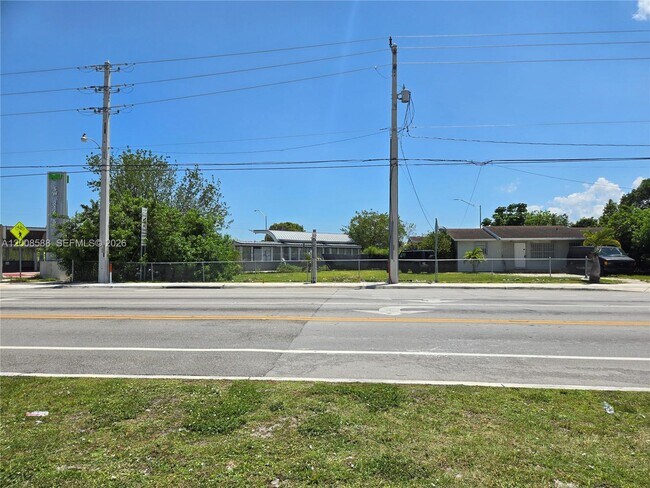 Building Photo - 11800 SW 216th St