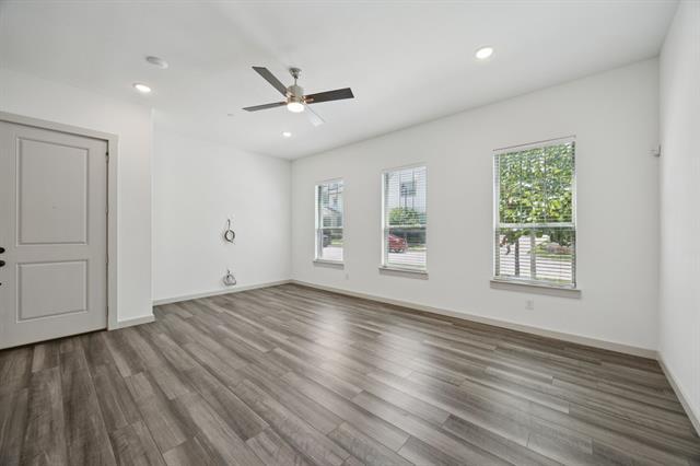 Building Photo - 6441 Northern Dancer Dr