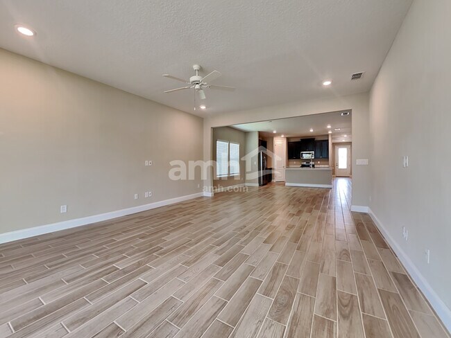 Building Photo - 82 Cobalt Ln