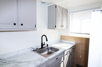 Building Photo - 6060 Colter Ave