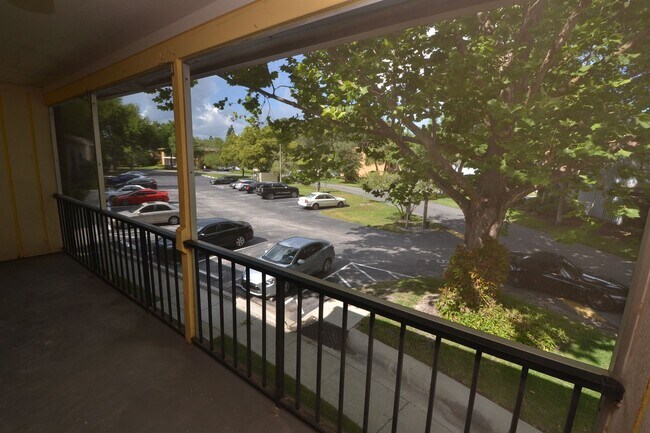 Building Photo - 210 Moree Loop