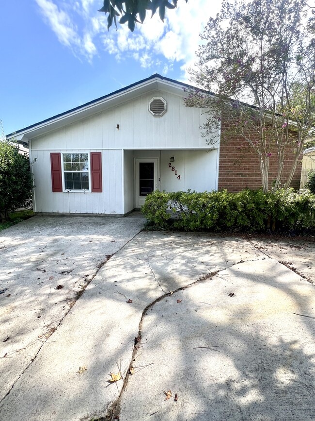 Building Photo - 2814 Kirkwood Cir