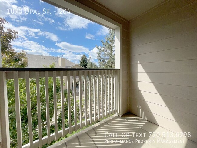 Building Photo - 1070 Opal St