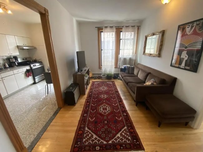 Building Photo - 444 5th St