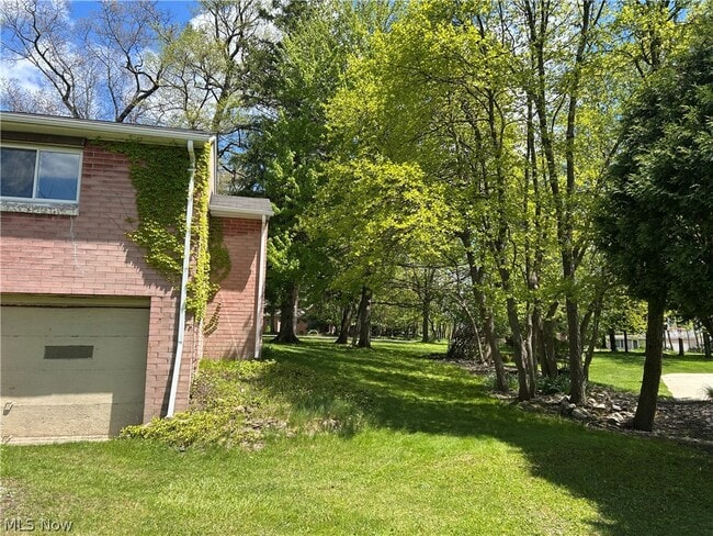 Building Photo - 8404 Avery Rd