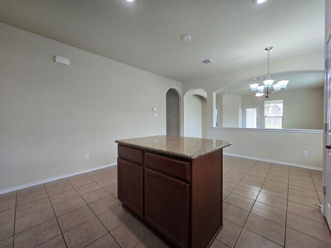 Building Photo - 9507 Adeel Dr