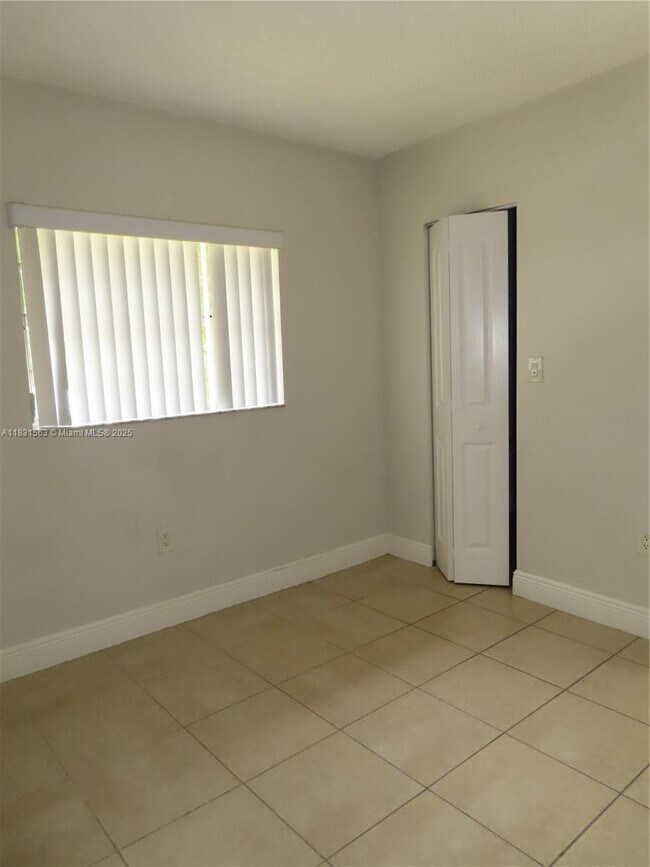 Building Photo - 13894 SW 65th Terrace