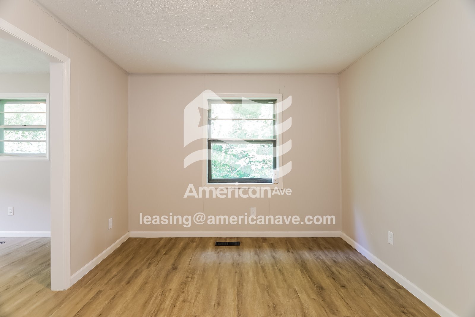 Building Photo - 1453 Park Ave