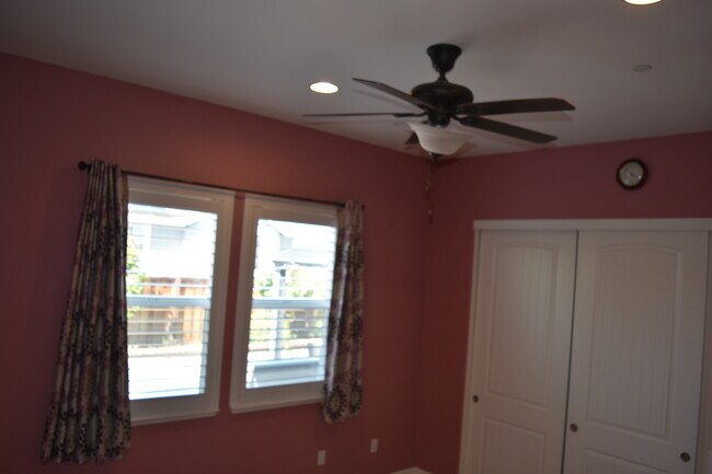 Master bed window2 - 2270 Valentano Dr