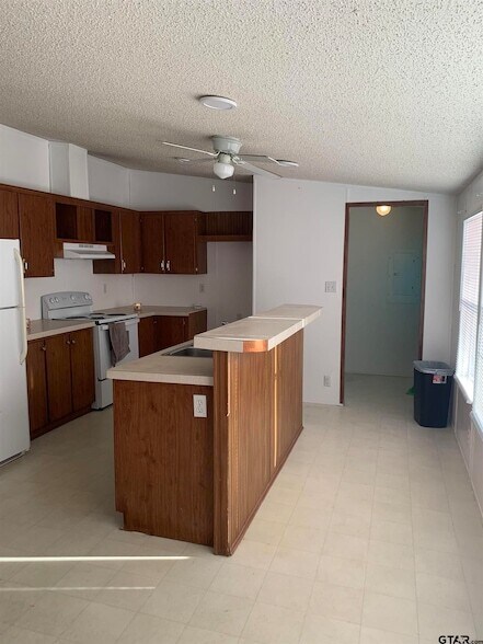 Building Photo - 12823 FM 2710