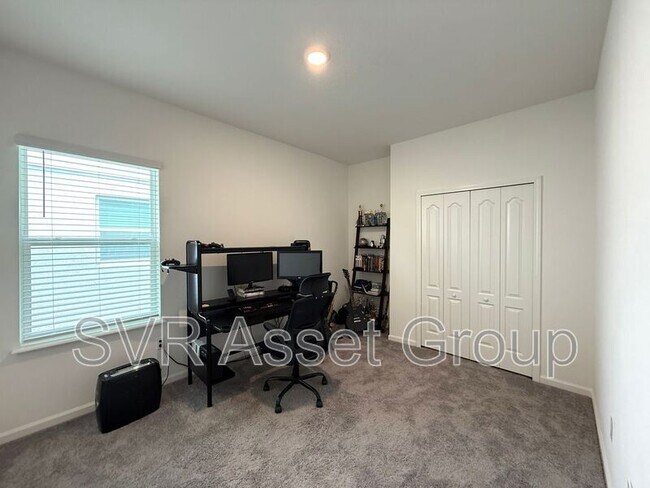 Building Photo - 3248 Crocus Ln