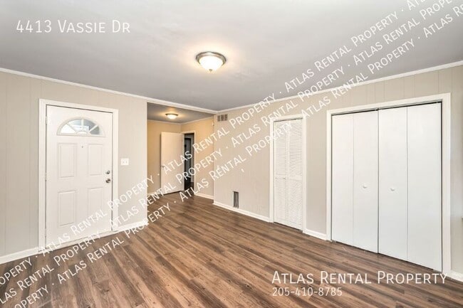 Building Photo - 4413 Vassie Dr