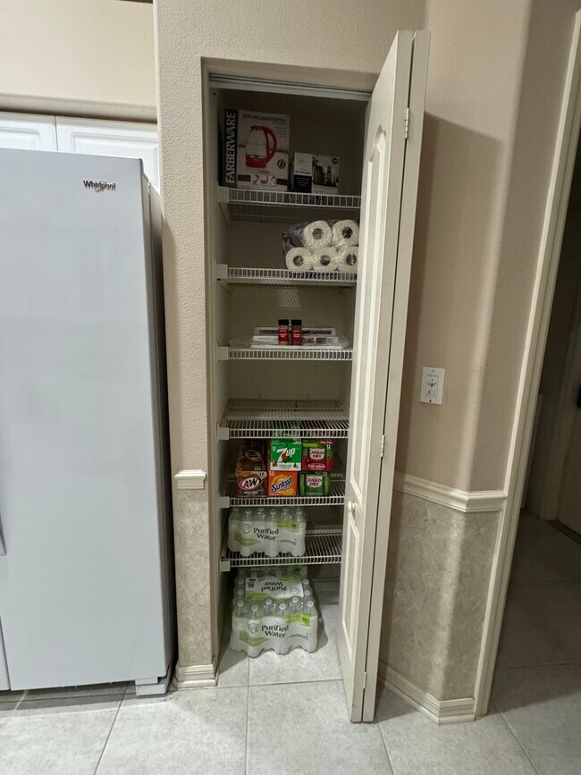 Building Photo - 8578 Ibis Cove Cir