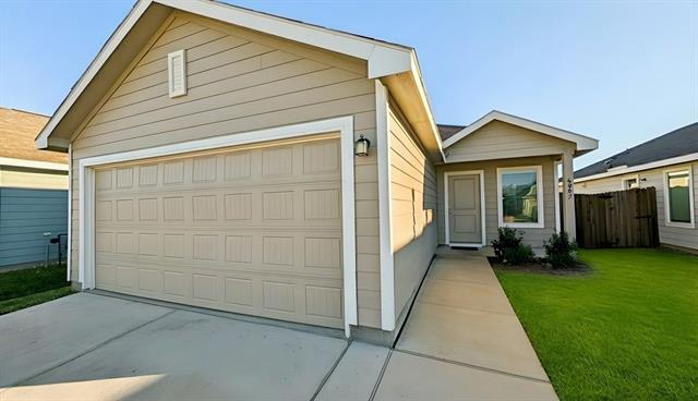 Building Photo - 6087 Determine Ln