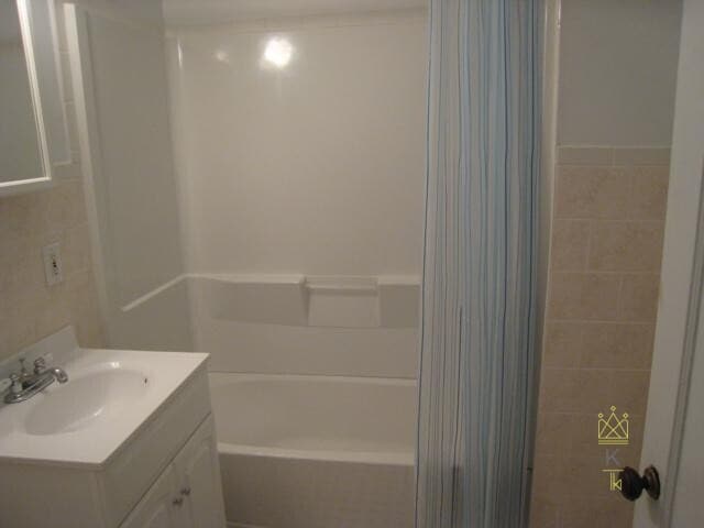 Building Photo - 62 Egmont St