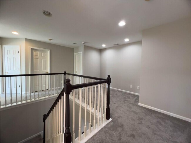 Building Photo - 3210 Warbler Way