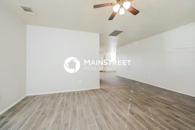 Building Photo - 3 Bedroom Pet-Friendly Home in Humble, TX with Main Street Renewal