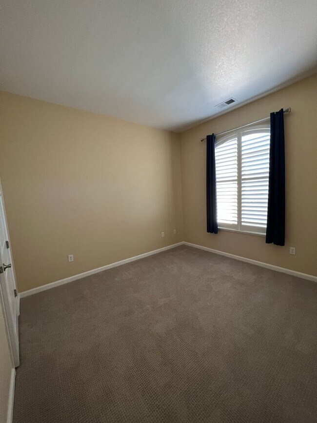 Building Photo - 9900 Wilbur May Parkway Unit 2406 / Just R...