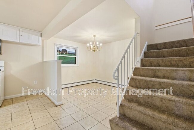 Building Photo - 14309 Fairmont Ct