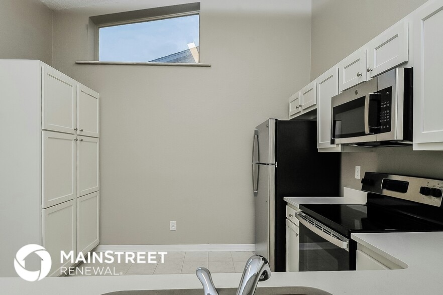 Building Photo - 11110 Cherrywood Ln