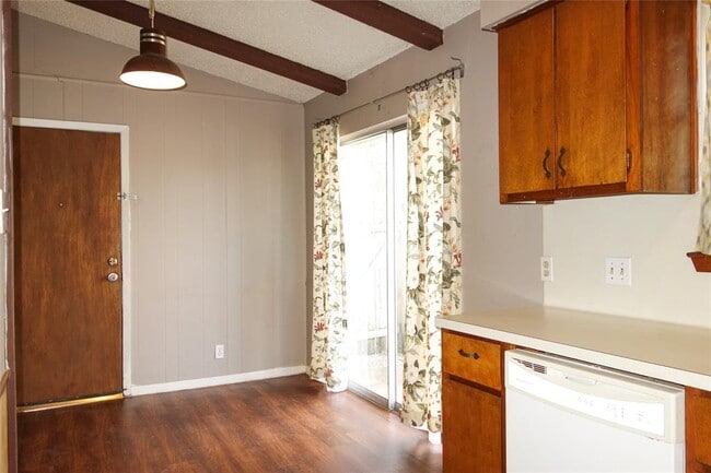 Building Photo - 1416 Cardinal Hill Dr