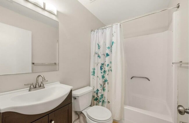 Building Photo - 2309 Green Timbers Trail