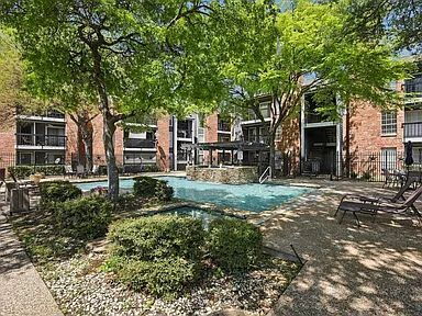 Building Photo - Charming 1-Bedroom Condo in Gated North Da...