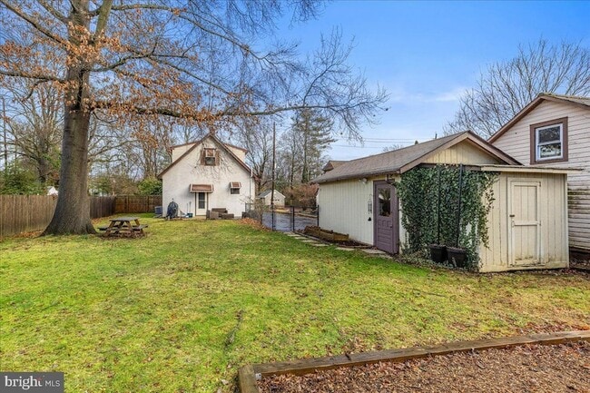 Building Photo - 21 Heathcote Brook Rd