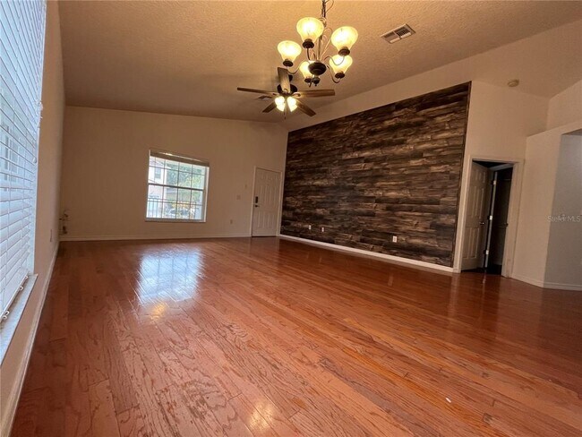 Building Photo - 7503 S West Shore Blvd