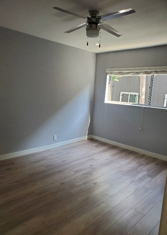 Building Photo - 1411 N Sierra Bonita Ave