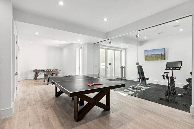 Building Photo - 173 Ferry Rd