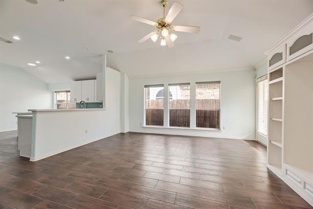 Building Photo - 5024 Woodmeadow Dr