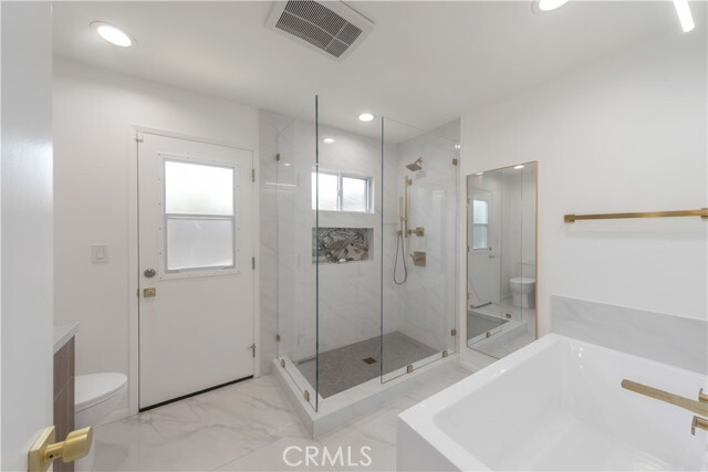 Building Photo - 7301 Darnoch Way