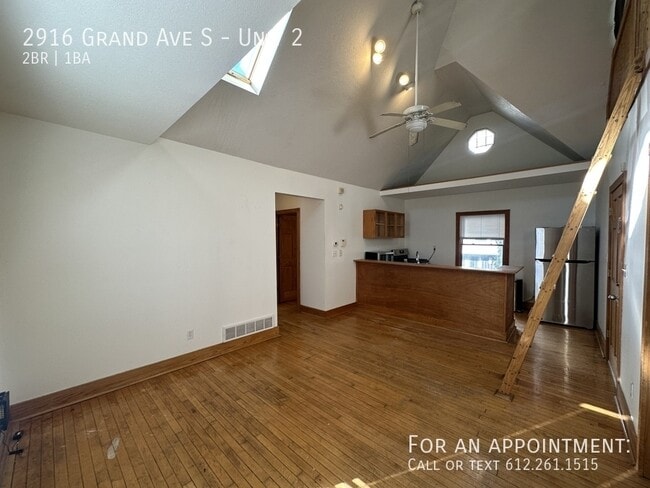 Building Photo - 2916 Grand Ave S