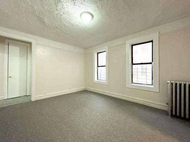 Primary Photo - 2 bedroom in New York NY 10467