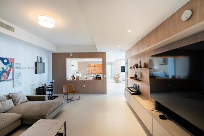 Building Photo - 330 Sunny Isles Blvd