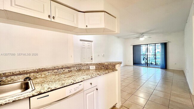 Building Photo - 3021 Alcazar Pl