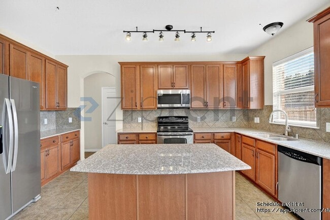 Building Photo - 12304 Coral Dr