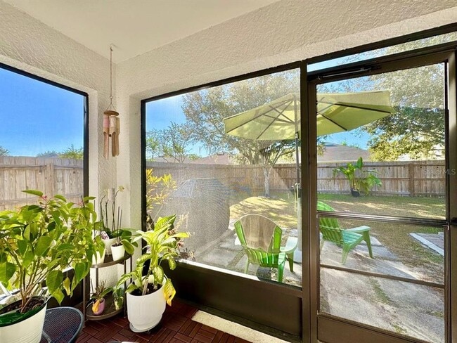 Building Photo - 30912 Bridgegate Dr