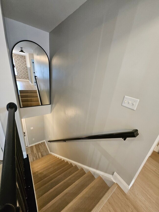 Building Photo - 14110 Shelby Cir