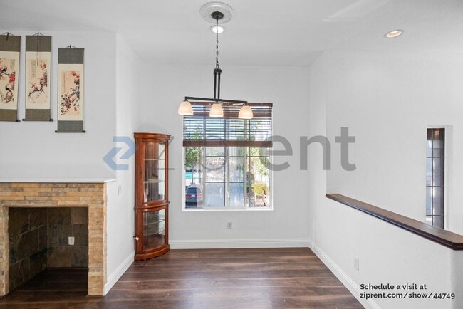 Building Photo - 882 Inspiration Pl