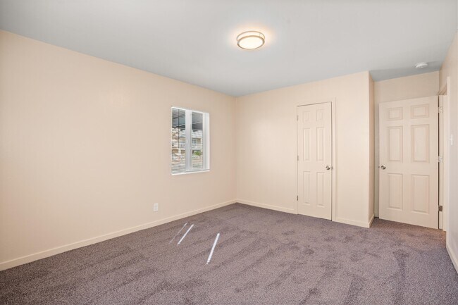 Building Photo - 532 Loma Hermosa Dr NW