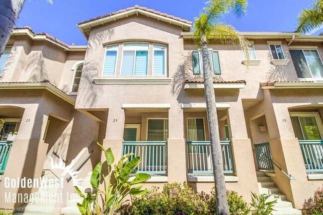 Primary Photo - Immaculate 3Bdm 2.5Ba Townhouse with 2-Car...