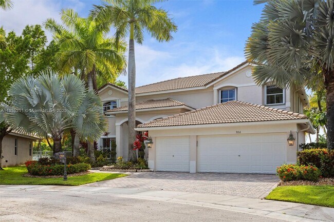 Primary Photo - 926 Marina Dr