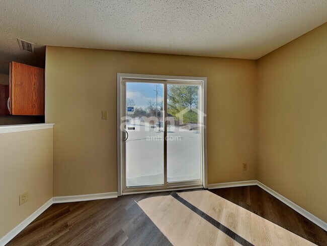 Building Photo - 13314 Loyalty Dr